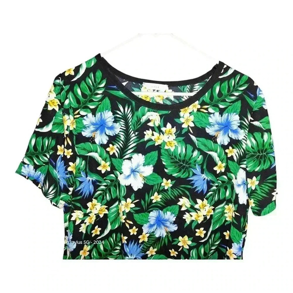 Lush Blouse High Low Top Women's Hawaiian Floral Short Sleeve Scoop Neck Size M - Picture 2 of 9
